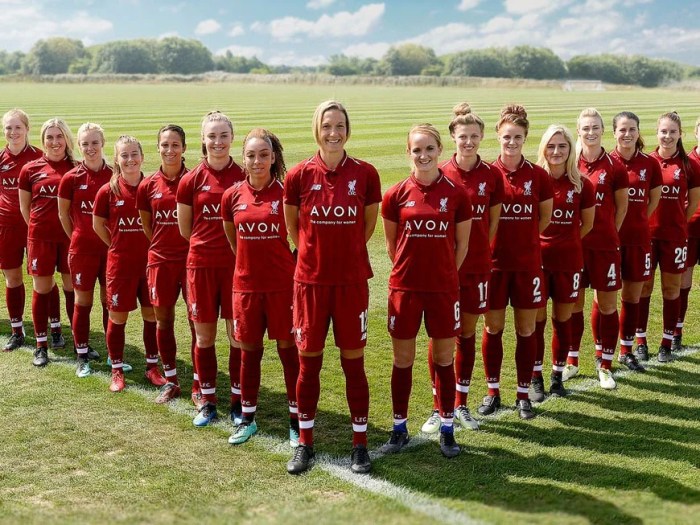 CHUTOGEL - Pemain wanita Liverpool FC yang menginspirasi komunitas