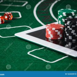 Poker: Dari Tradisi Hingga Era Digital